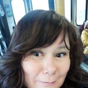 Meet your Posher, Sandi